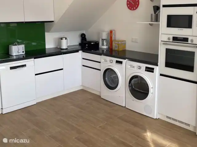 Apparaten en keuken werkblad uitzicht